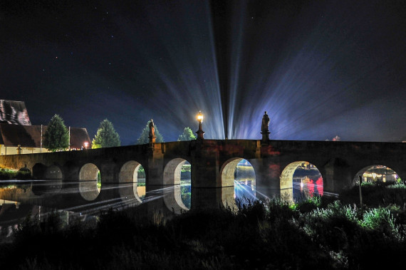 Fischhofbrücke Tirschenreuth während der Lasershow - fotografiert von Dr. Steinkohl 